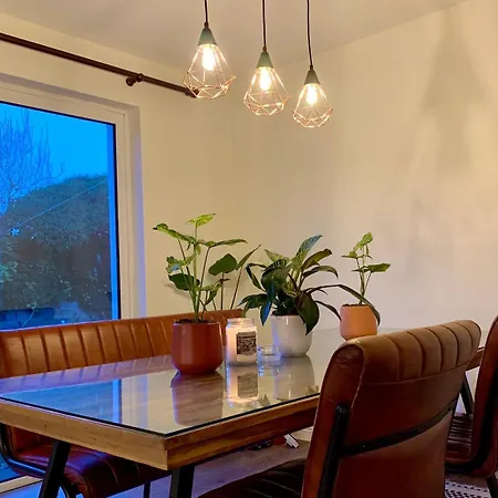 Feriehus Spacious Private And Plant Paradise In